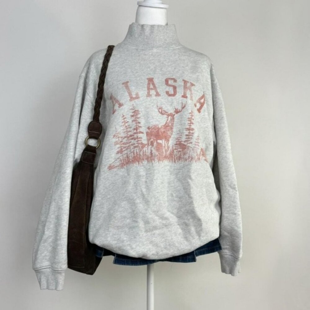 Aerie Alaska Graphic Heather Gray Mockneck Sweatshirt size M